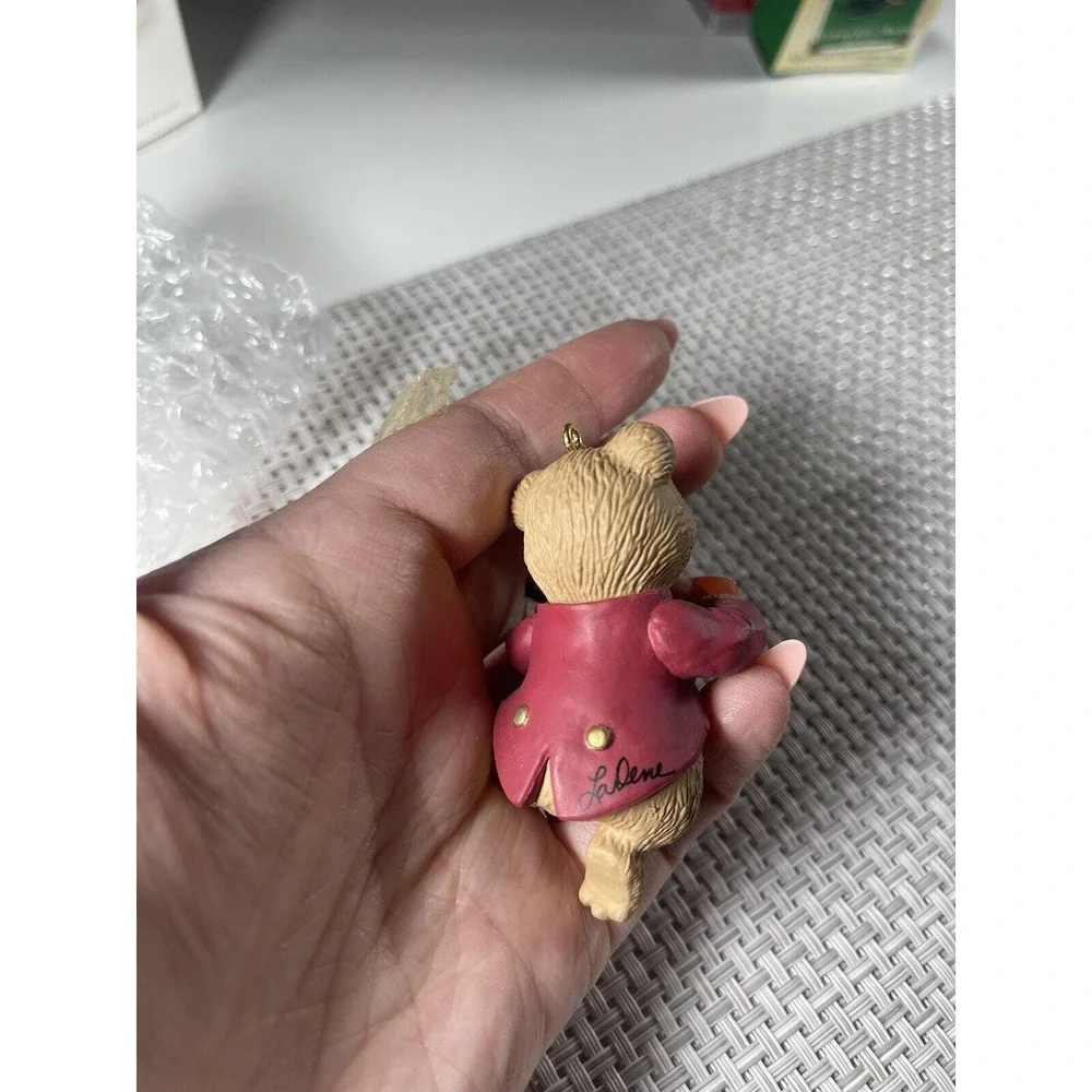 Hallmark Keepsake Ornament Fiddlin Around 1991 Bear Fiddle In Box Vintage‎